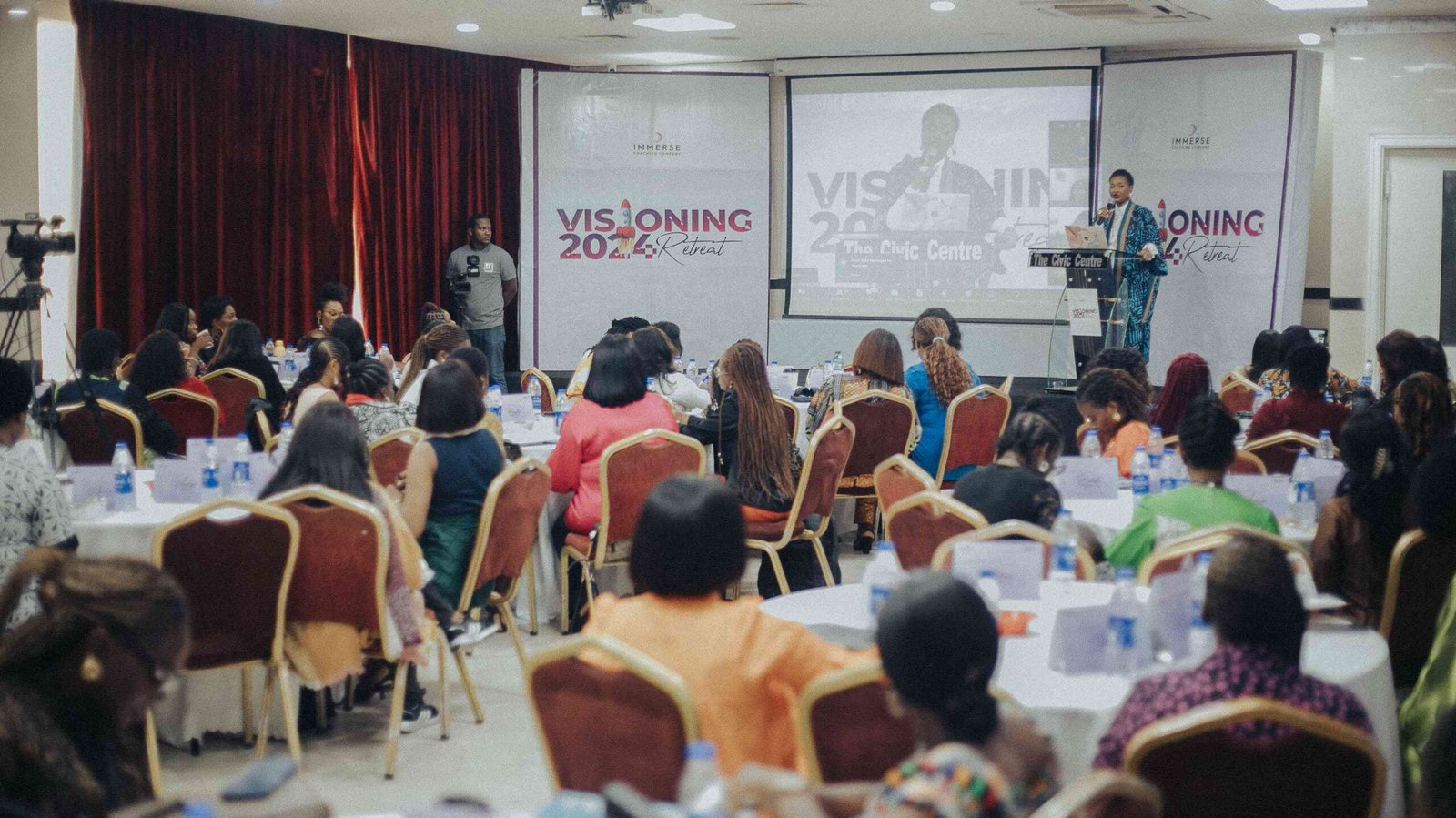 Image gallery marquee